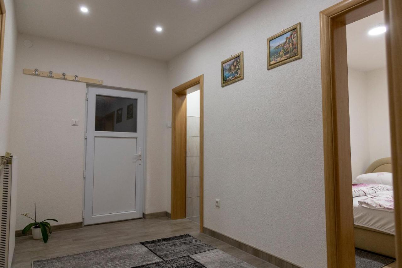 Apartments Aqua Resa Bihac Bagian luar foto