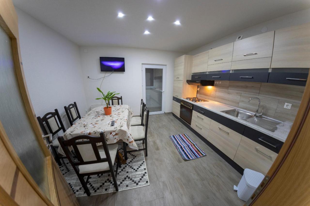 Apartments Aqua Resa Bihac Bagian luar foto