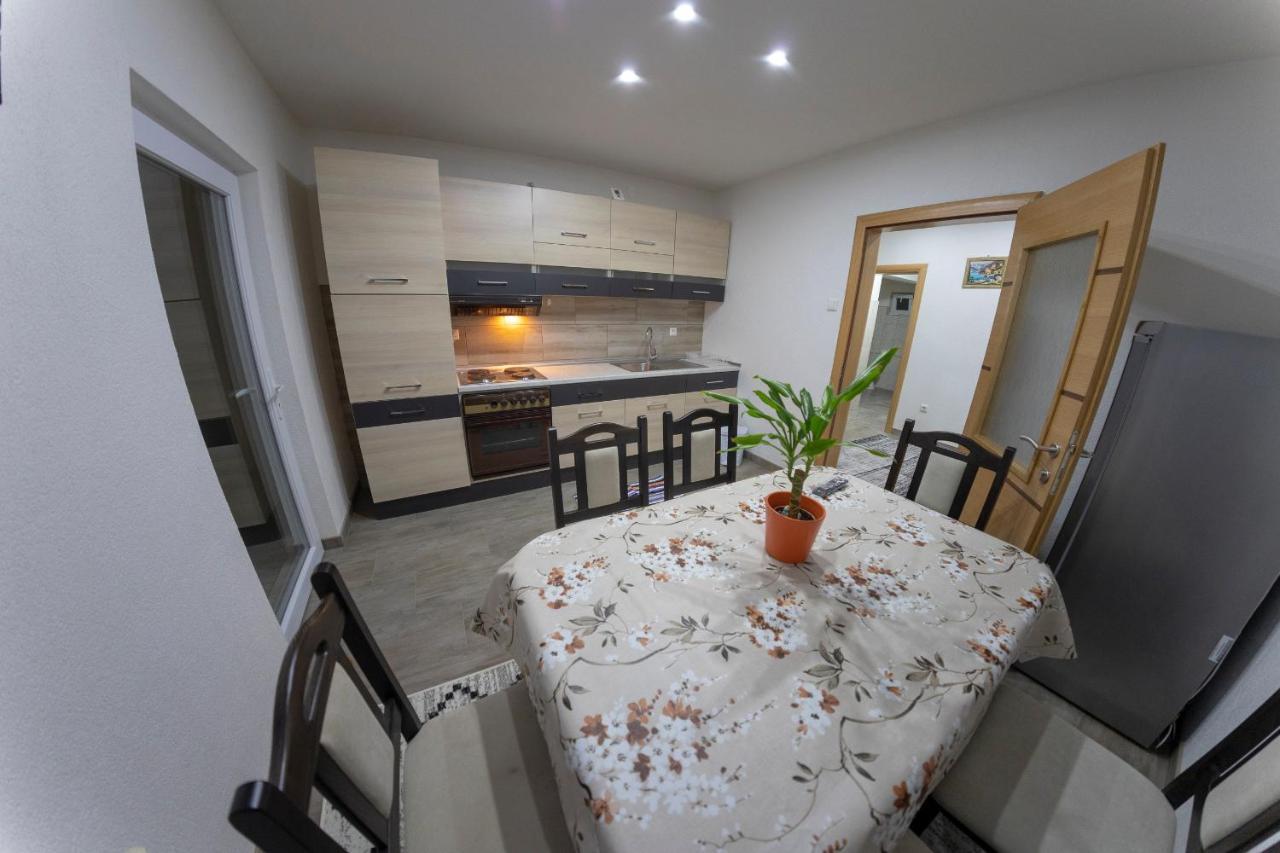 Apartments Aqua Resa Bihac Bagian luar foto